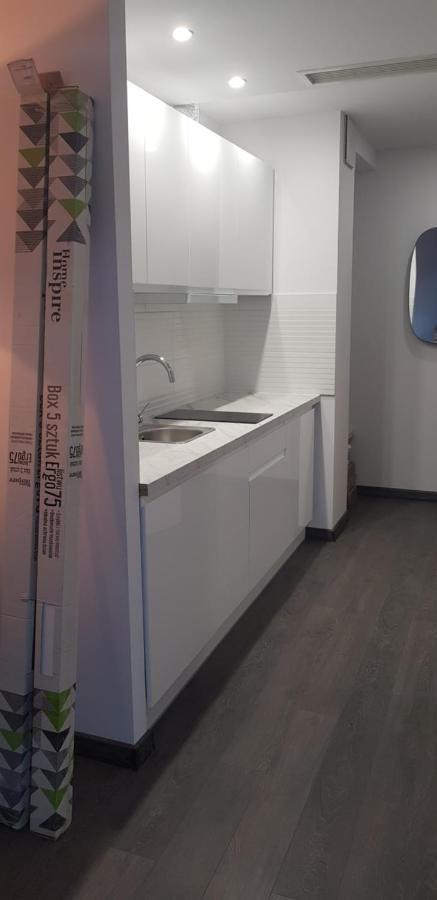 Apartament Kawalerka Mieszkanie Warszawa Bagian luar foto